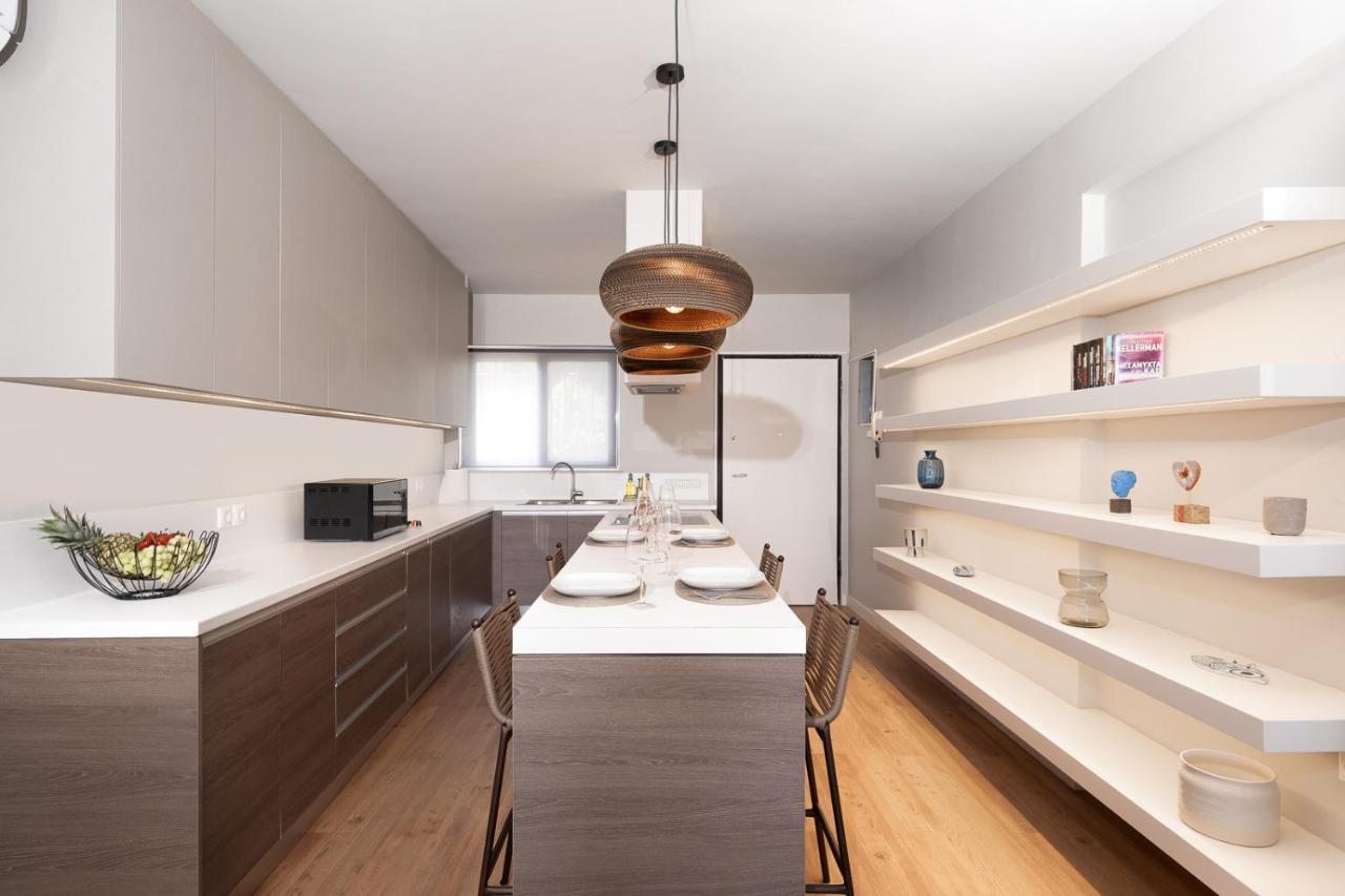 Blue Avra Apartment By A&D Properties Порто-Рафти Экстерьер фото